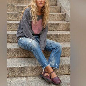 Magnolia Pearl Season of Love Sweatshirt